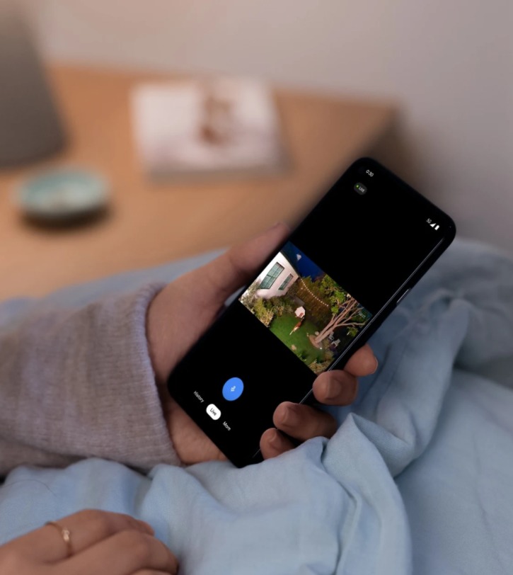 Google Nest Cam with floodlight, vonkajšia kamera so svetlom 7